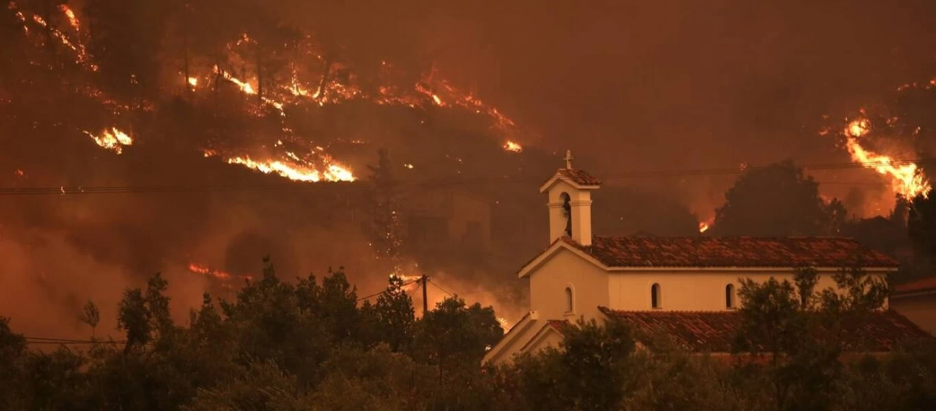 Κόλαση φωτιάς για 9η (!) ημέρα στην Ελλάδα: Στη θάλασσα σταμάτησαν οι φλόγες στην Εύβοια - Εφιάλτης και στην Αρκαδία